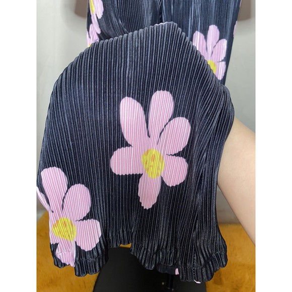 Women Pink Floral Flared Pleated High Waist Pants Co-Ord Set Medium to XL - Picture 8 of 9